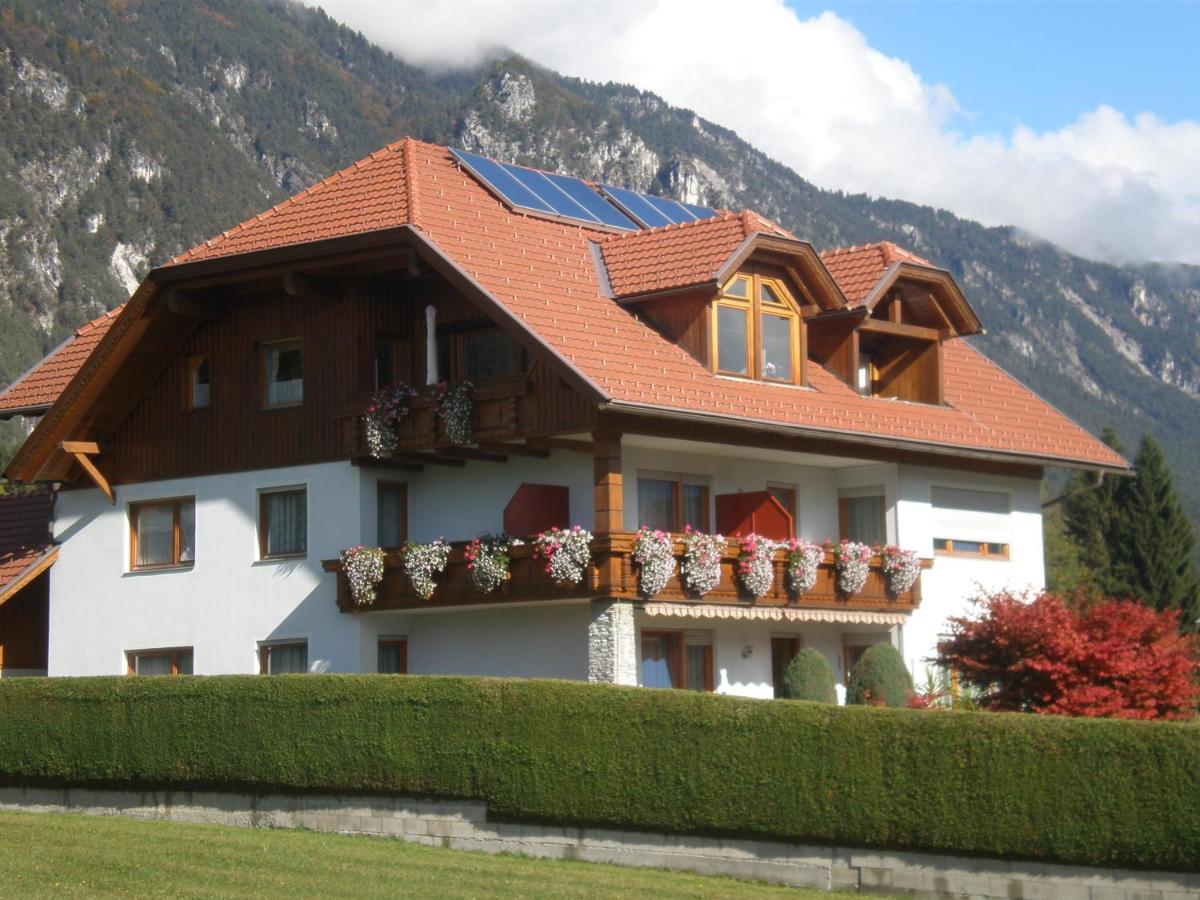 Gaestehaus Wallner Presseggen Ngoại thất bức ảnh